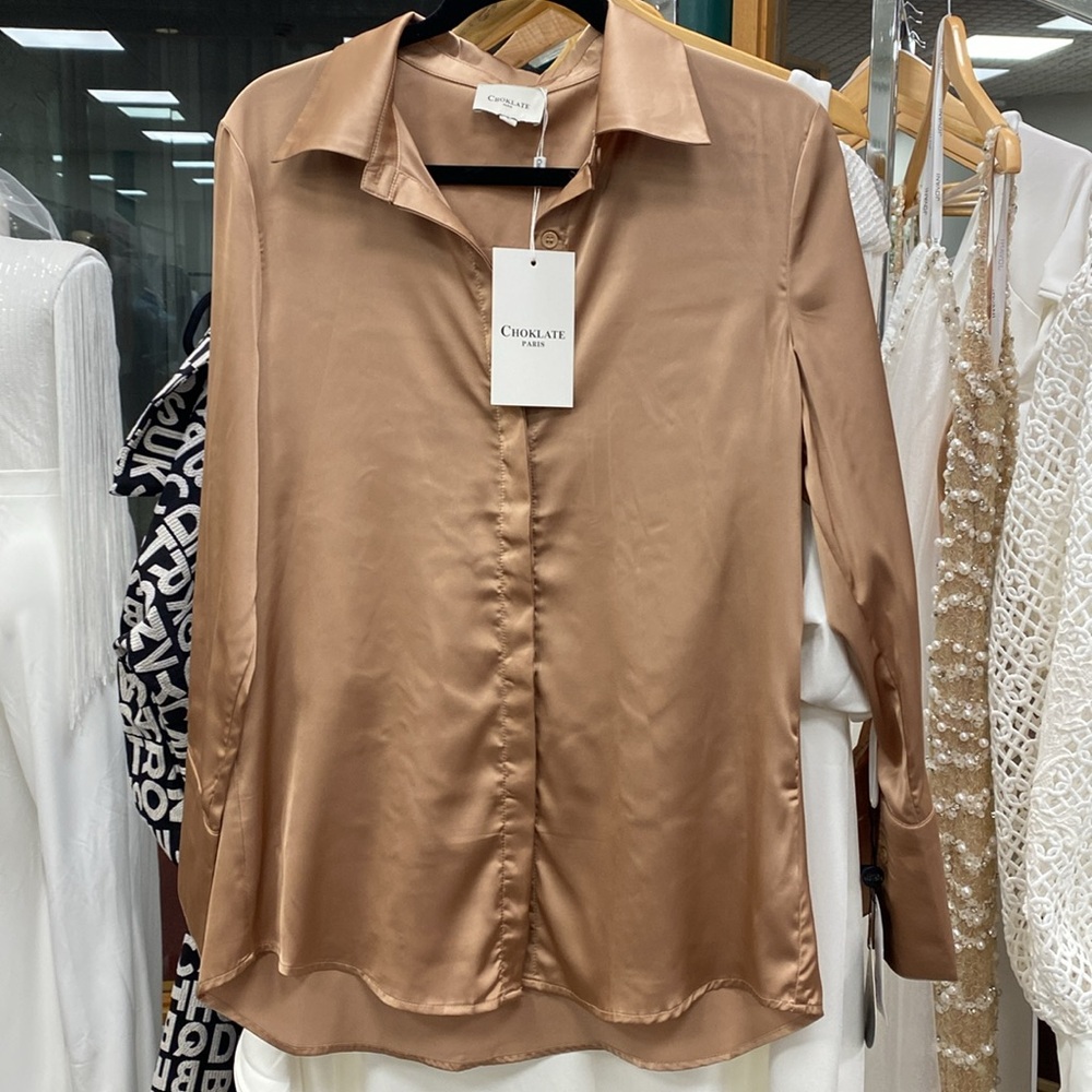 Copper button down blouse - Picture 4 of 5
